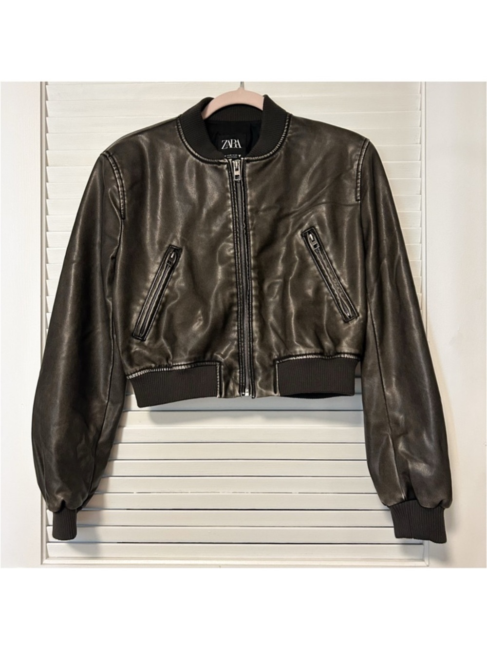 Zara • Women’s Faux Leather Cropped Bomber Jacket